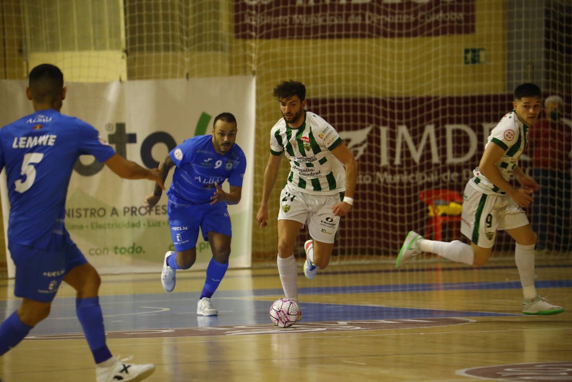 El claro triunfo del Córdoba Patrimonio ante el Viña Albali, en imágenes