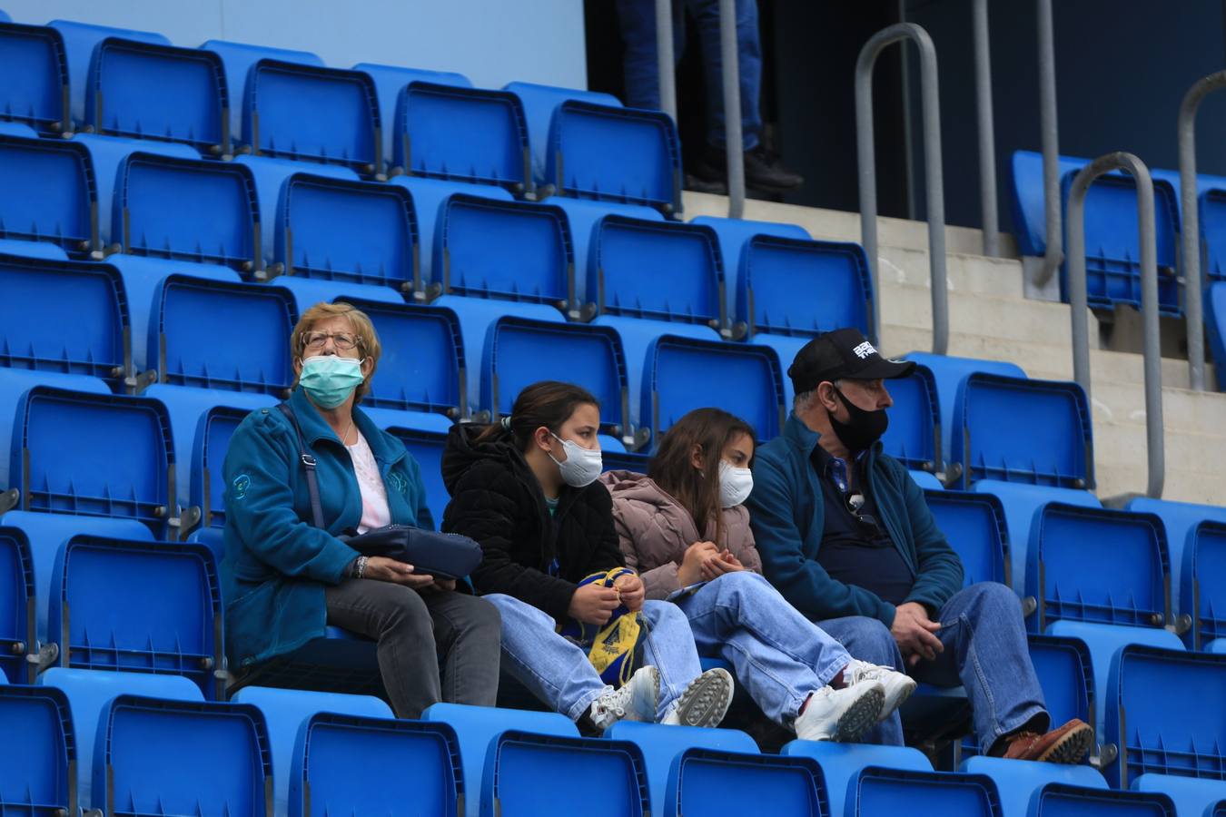 Fotos: Búscate en el Cádiz-Celta