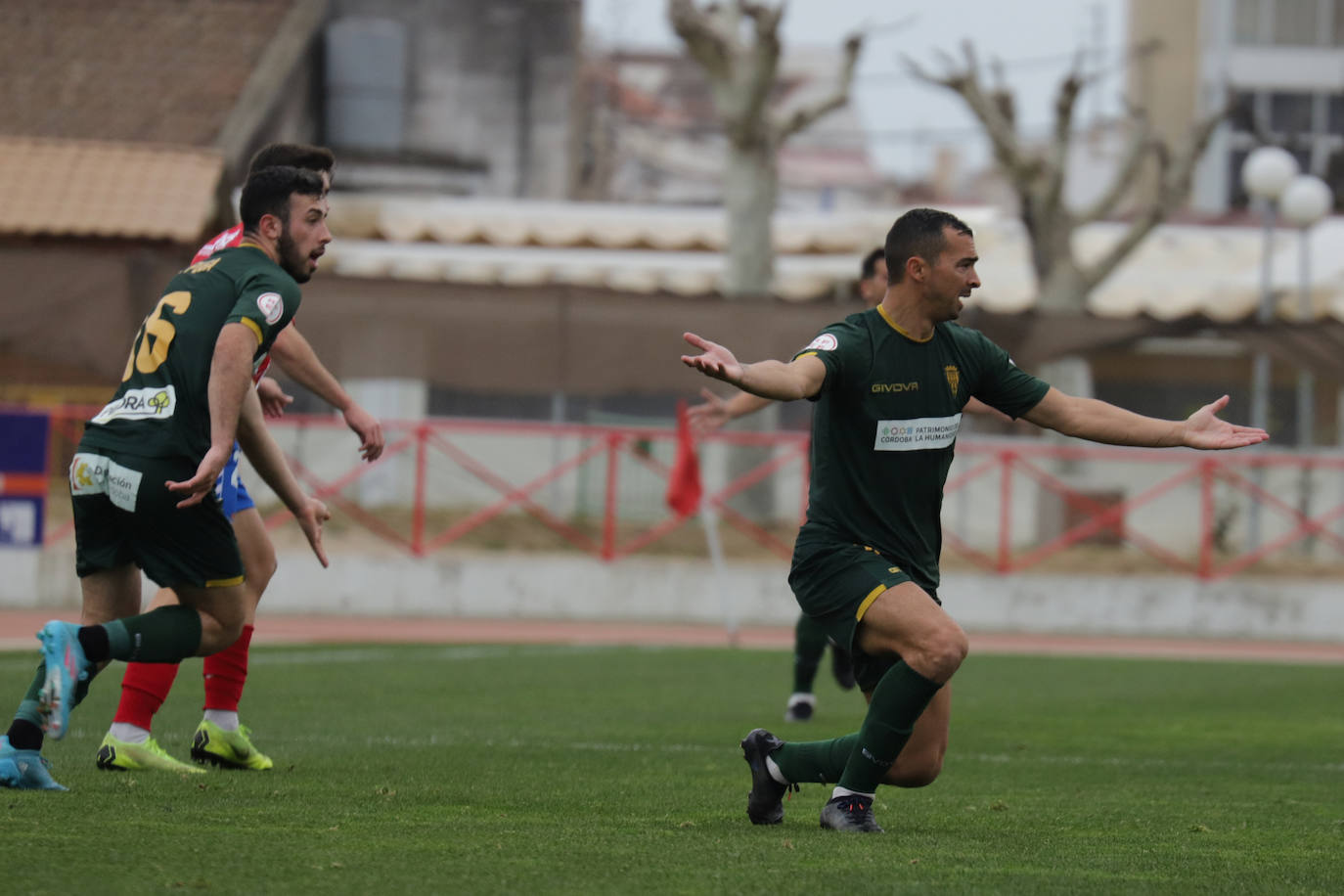 Las mejores imágenes del Don Benito - Córdoba CF