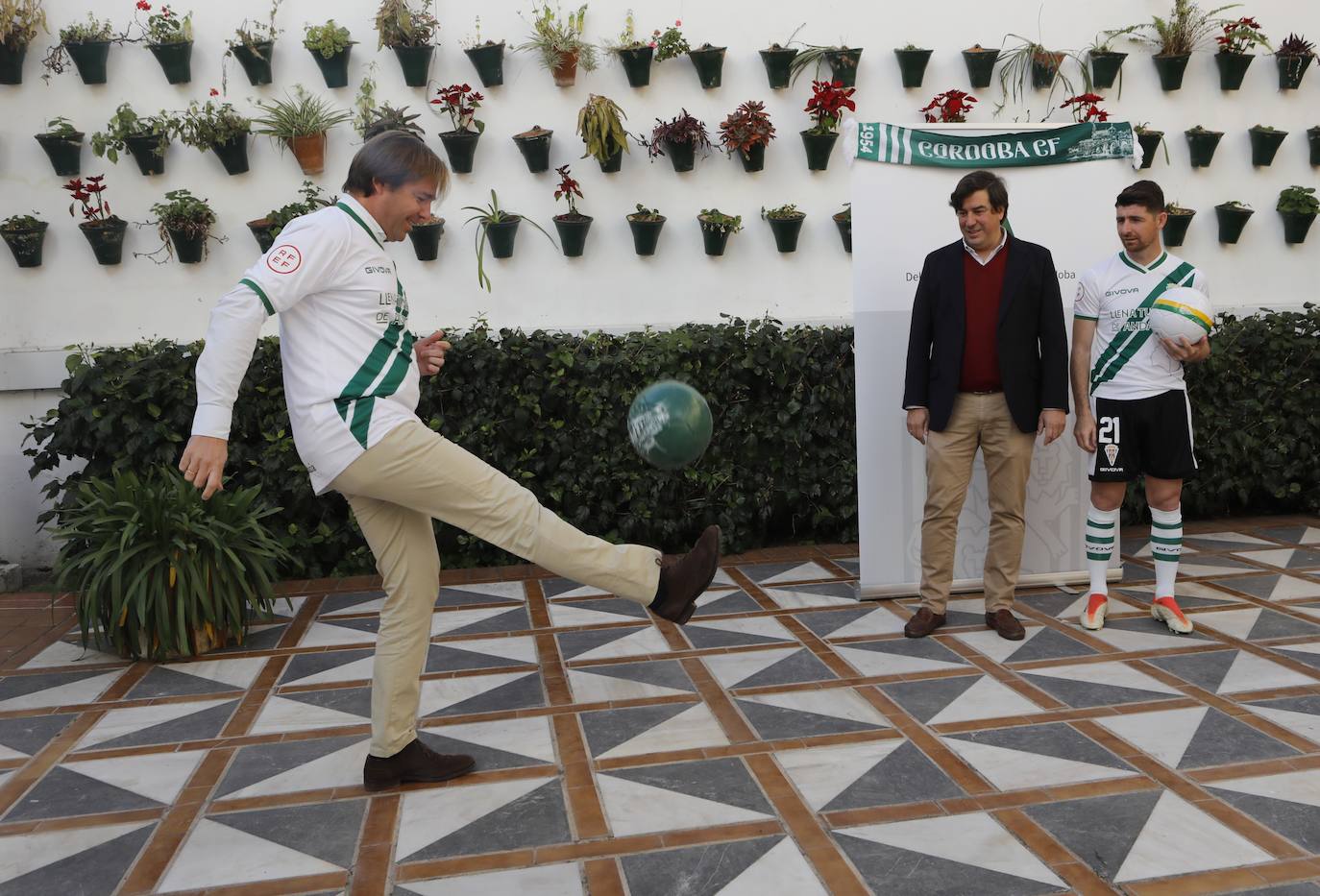 La camiseta del Córdoba CF exclusiva para el Día de Andalucía, en imágenes