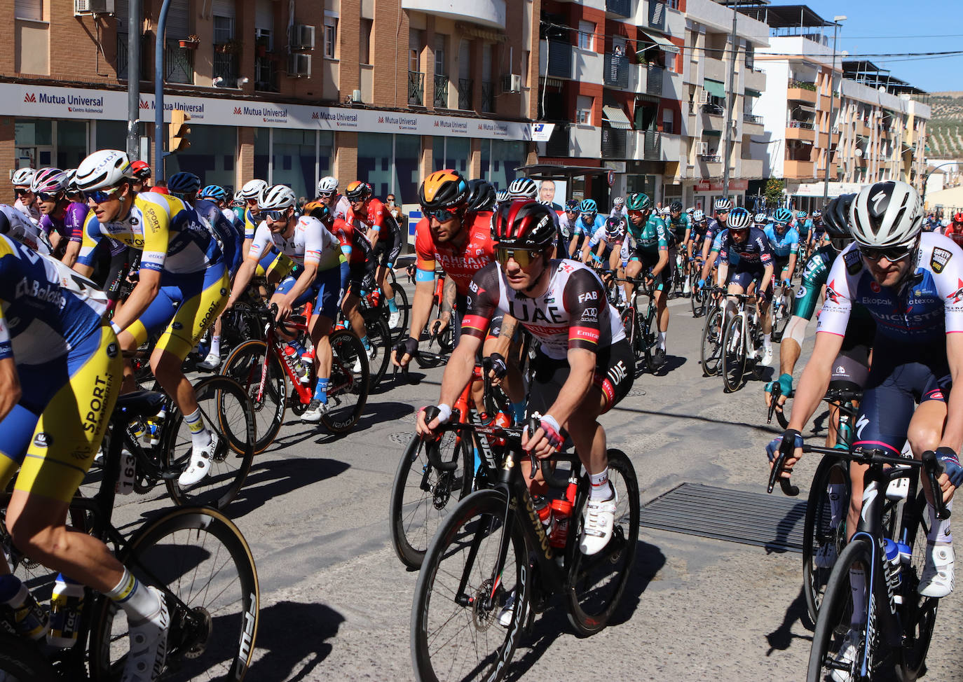 Vuelta Andalucía 2022 | Lucena vibra con la salida de la tercera etapa