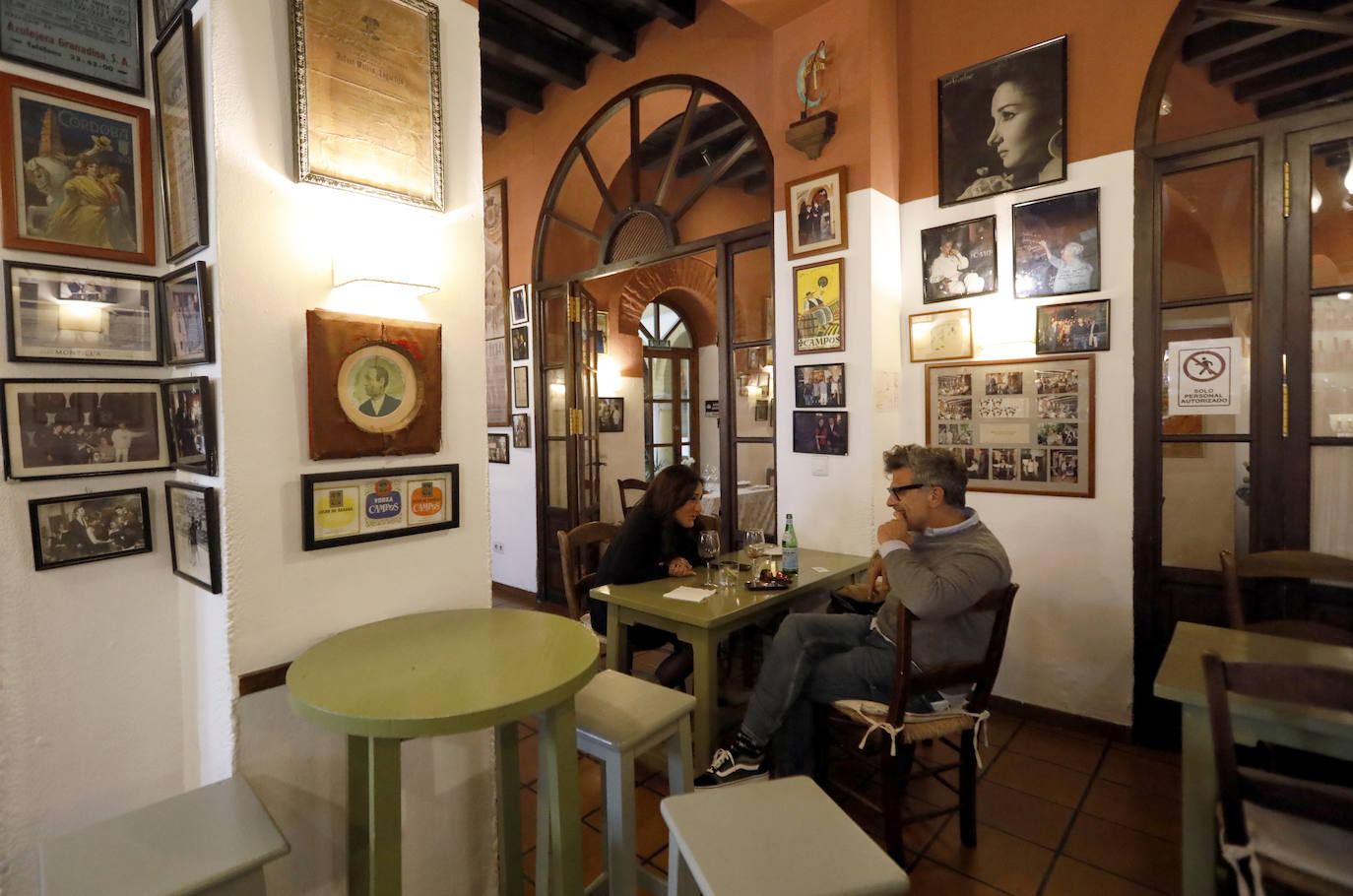 En imágenes, los patios de Bodegas Campos en Córdoba y la casa de Badanas, 15