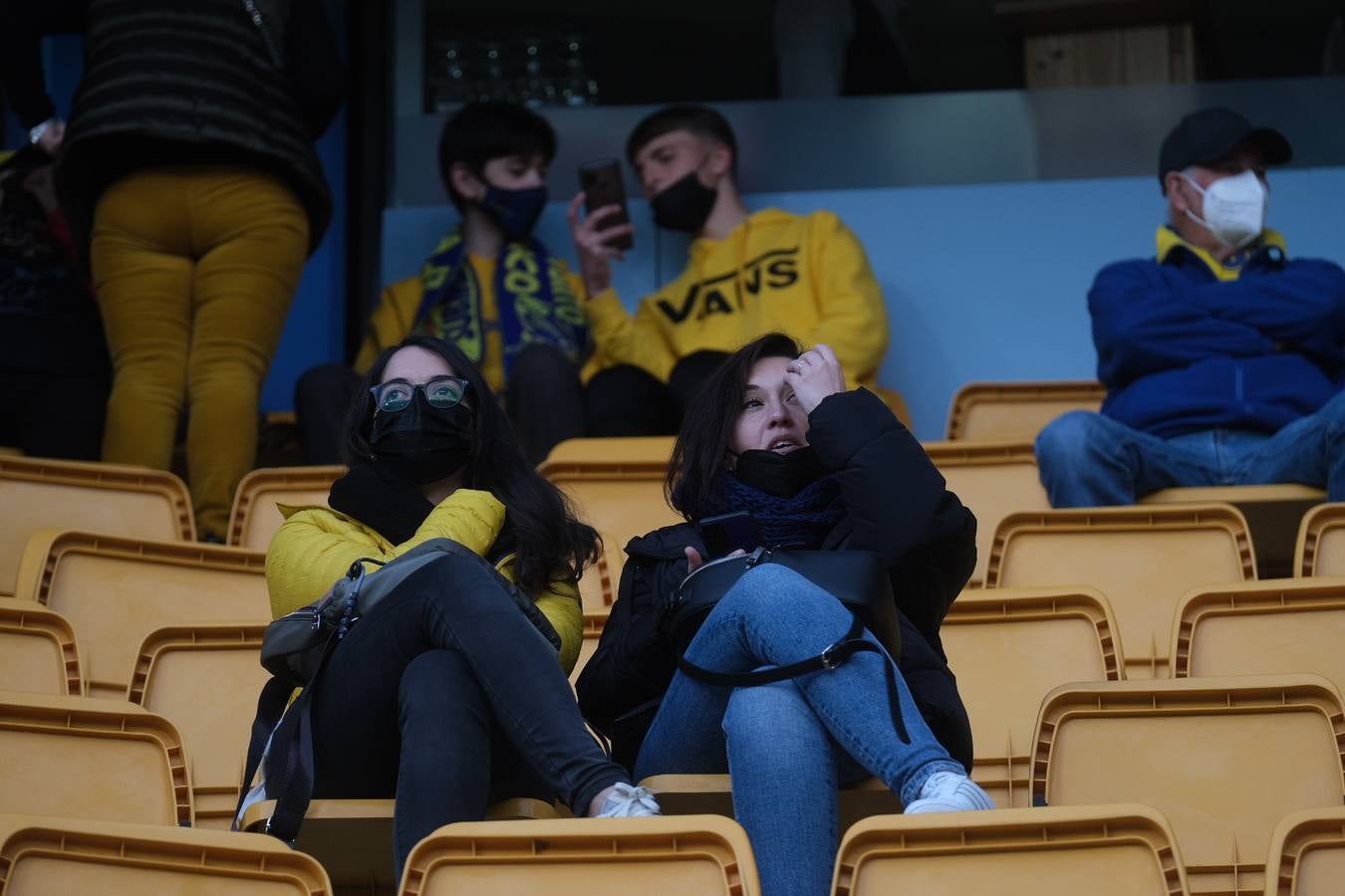 FOTOS: Búscate en las gradas en el partido Cádiz - Getafe