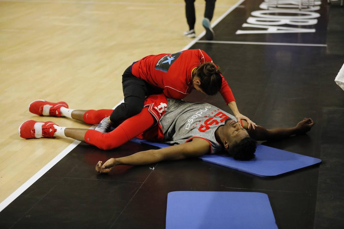 Baloncesto | El primer entrenamiento de España en Córdoba, en imágenes