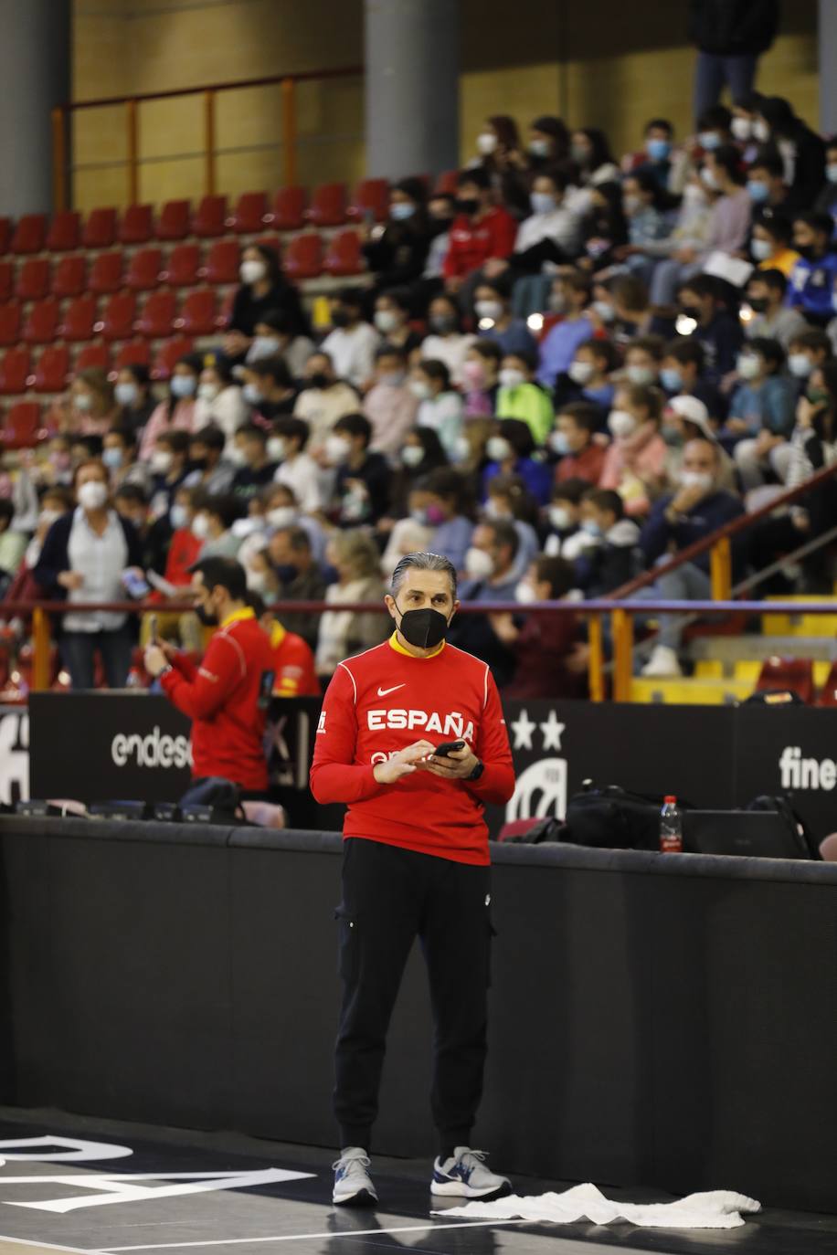 España de baloncesto sigue la puesta a punto este martes en Córdoba, en imágenes