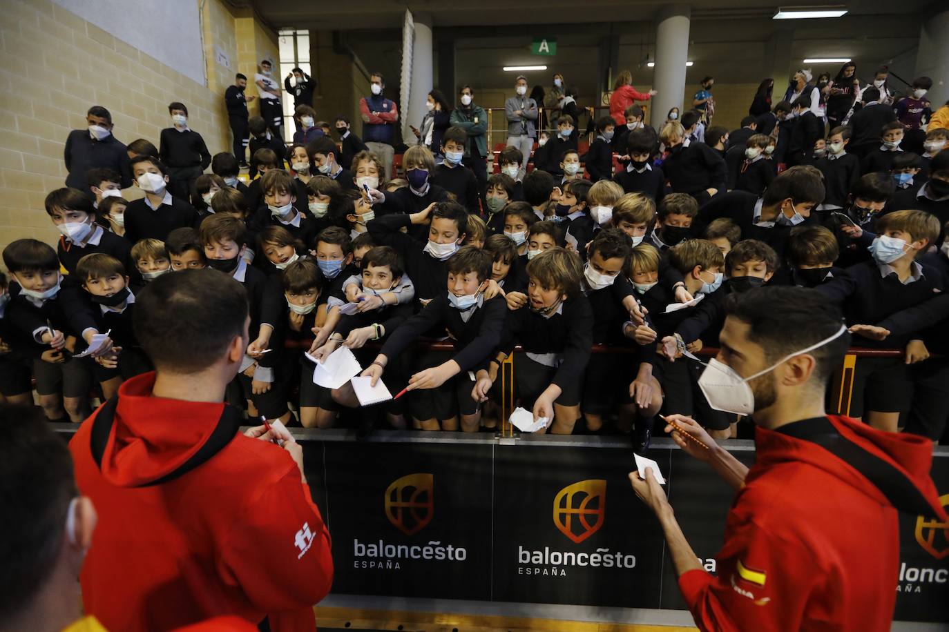 España de baloncesto sigue la puesta a punto este martes en Córdoba, en imágenes