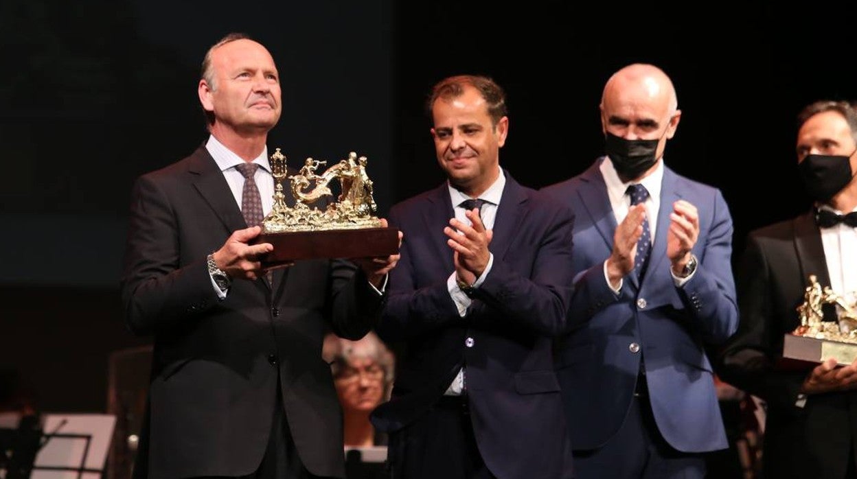 En imágenes, &#039;El Llamador&#039; entrega sus premios en el Lope de Vega de Sevilla