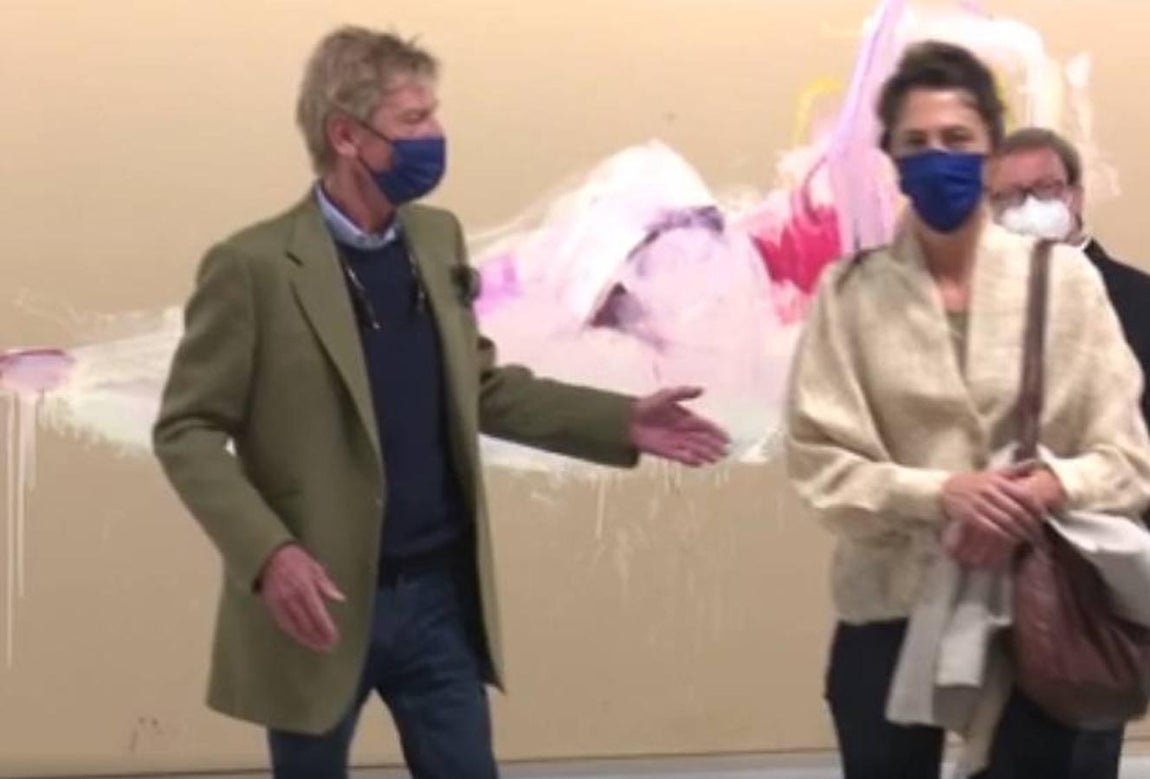 Ernesto de Hannover junto a su novia Claudia Stilianopoulos. 