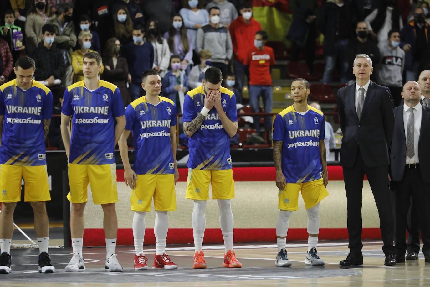 Las mejores imágenes del España - Ucrania de baloncesto en Córdoba