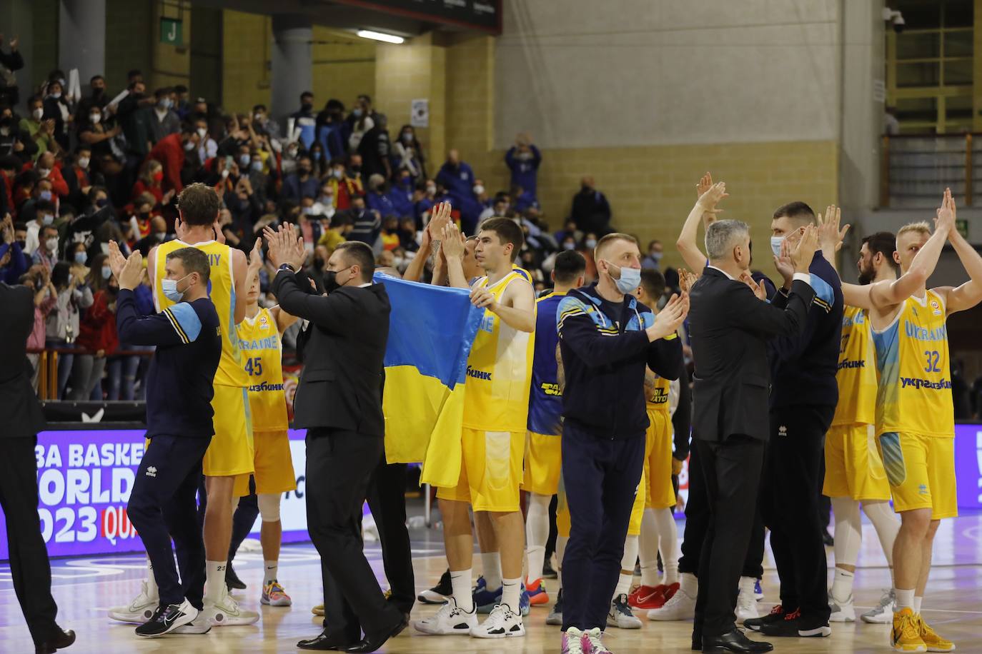 Las mejores imágenes del España - Ucrania de baloncesto en Córdoba