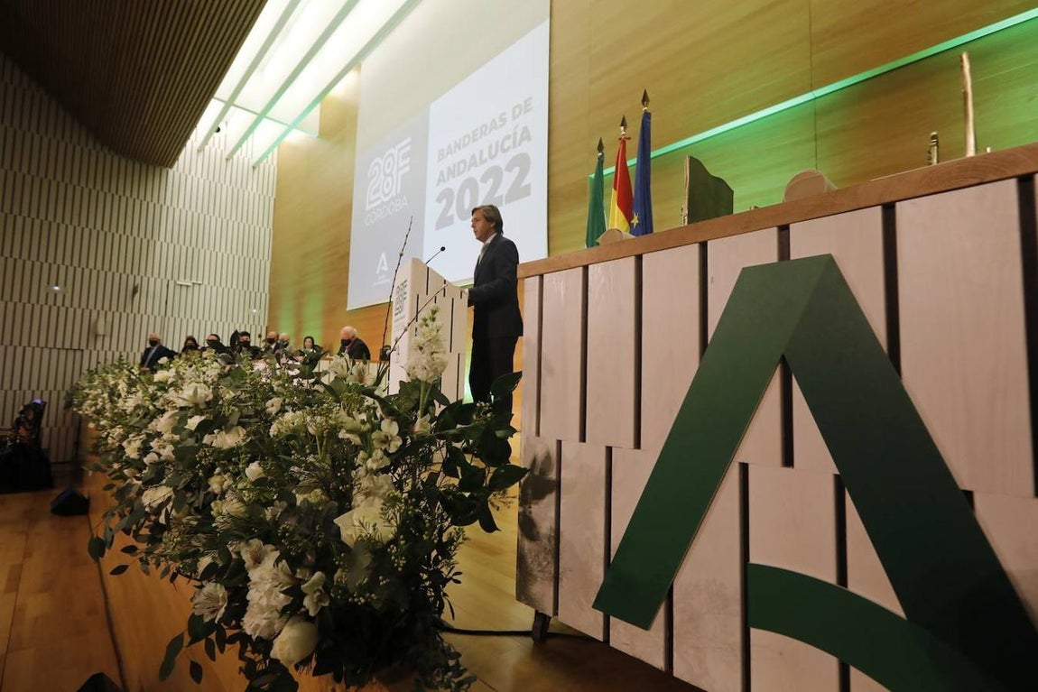La entrega de las banderas de Andalucía en Córdoba, en imágenes