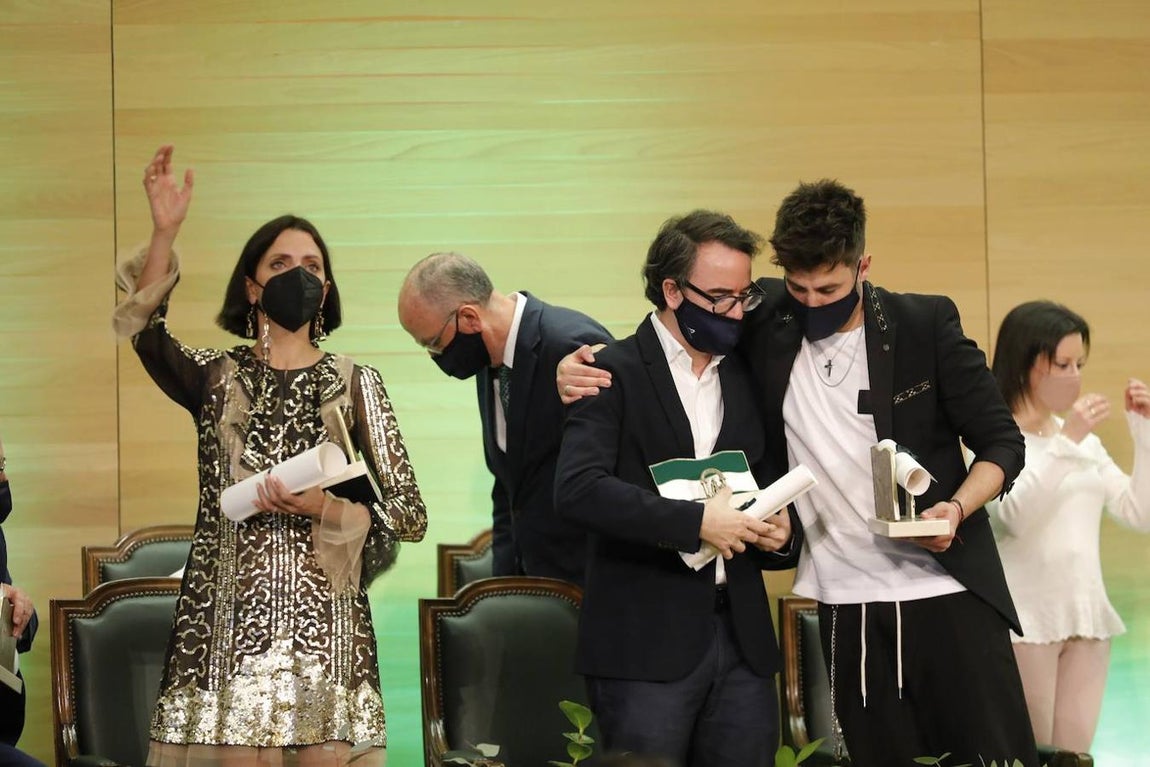 La entrega de las banderas de Andalucía en Córdoba, en imágenes