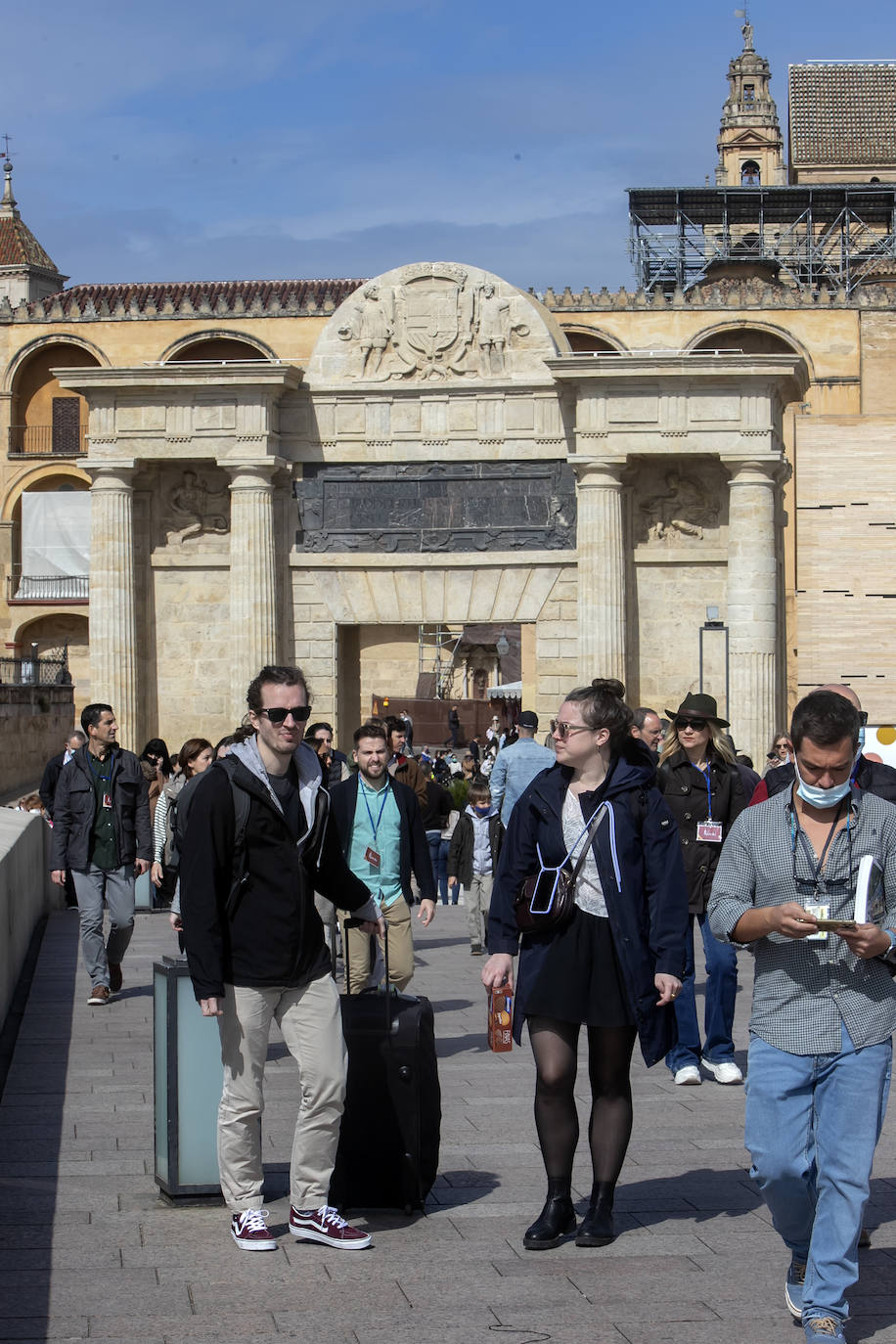 Los turistas el primer día del Puente de Andalucía en Córdoba, en imágenes