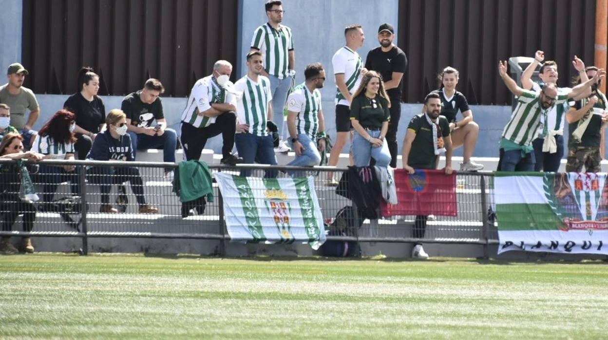 El UD San Fernando - Córdoba CF, en imágenes