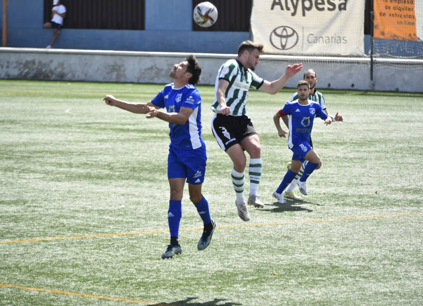 El UD San Fernando - Córdoba CF, en imágenes