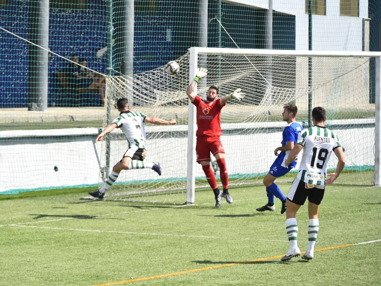 El UD San Fernando - Córdoba CF, en imágenes