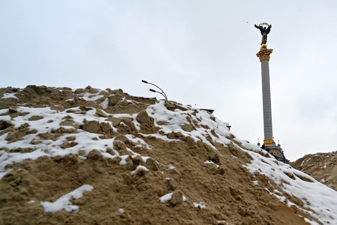 El Ministerio de Defensa ruso ha anunciado este martes que está a punto de lanzar ataques de alta precisión contra espacios estratégicos de Kiev. 