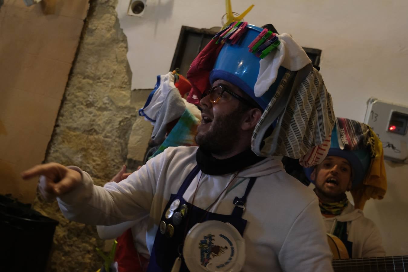 Fotos: Ambiente de jueves de Carnaval en Cádiz