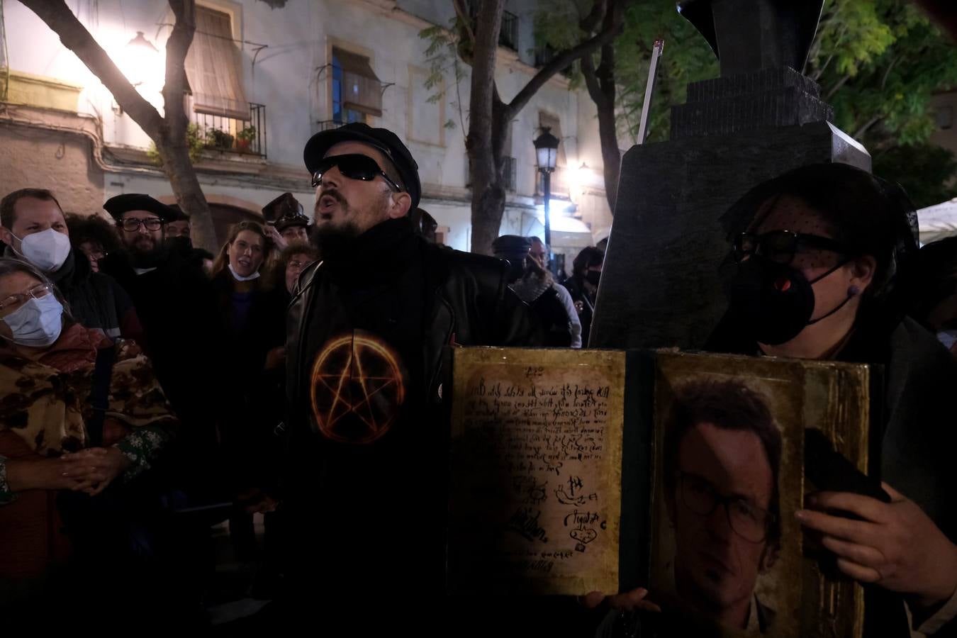 Fotos: Ambiente de jueves de Carnaval en Cádiz