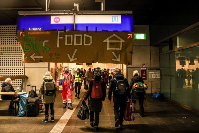 Llegada de refugiados ucranianos a Berlín. 
