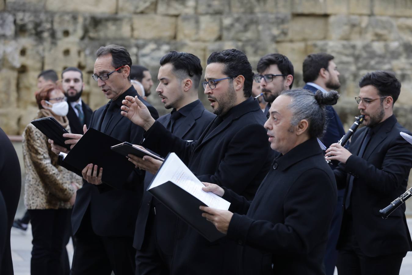 En imágenes, el Vía Crucis del Calvario en Córdoba (I)