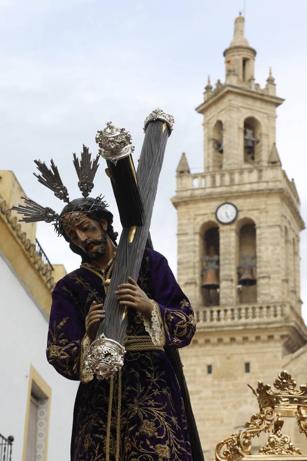 En imágenes, el Vía Crucis del Calvario en Córdoba (I)