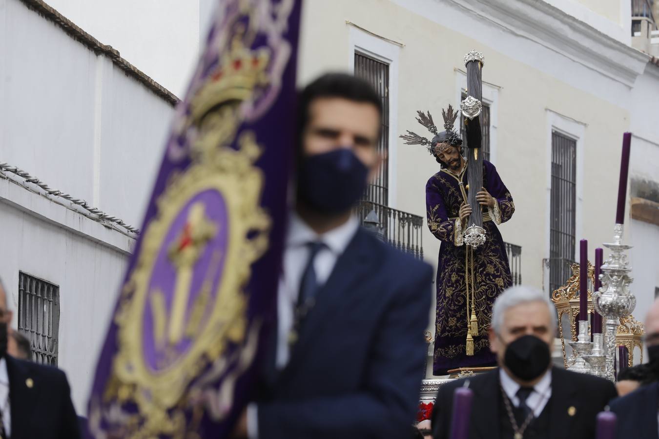 En imágenes, el Vía Crucis del Calvario en Córdoba (I)