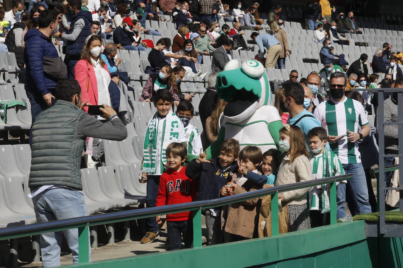 Las mejores jugadas del Córdoba CF - CD Mensajero, en imágenes