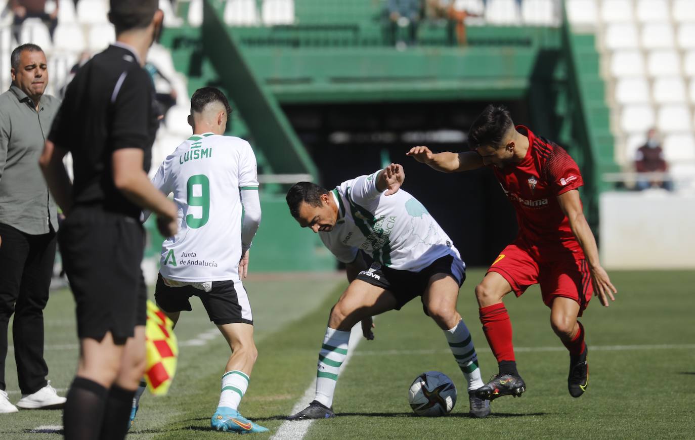 Las mejores jugadas del Córdoba CF - CD Mensajero, en imágenes