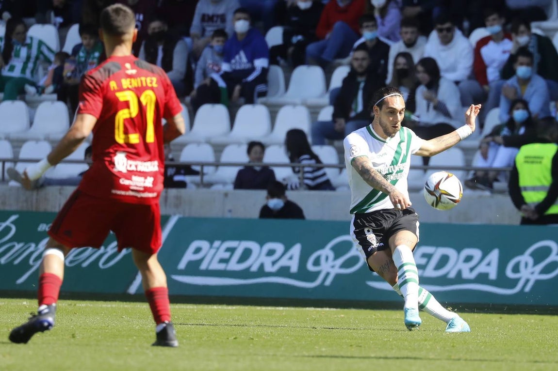 Las mejores jugadas del Córdoba CF - CD Mensajero, en imágenes