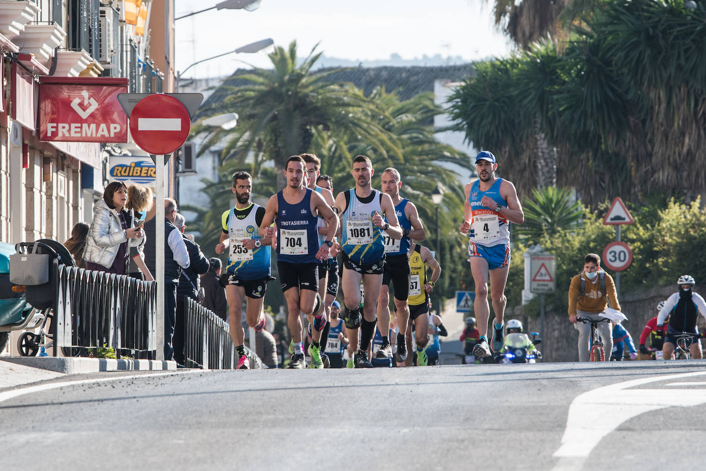 La Media Maratón de Lucena, en imágenes