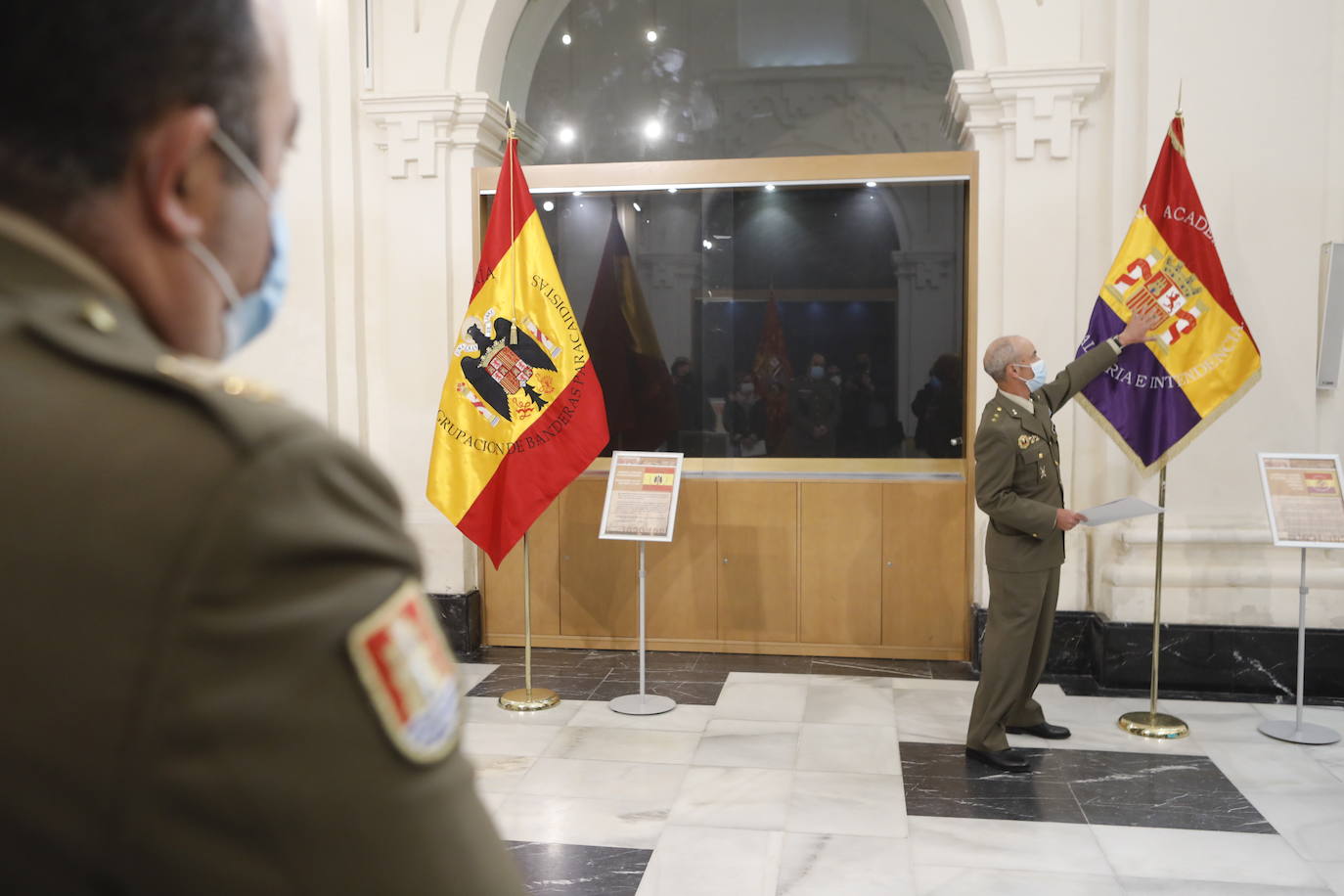 La exposición &#039;Banderas históricas de España&#039;, en imágenes