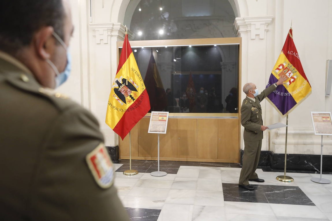 La exposición &#039;Banderas históricas de España&#039;, en imágenes