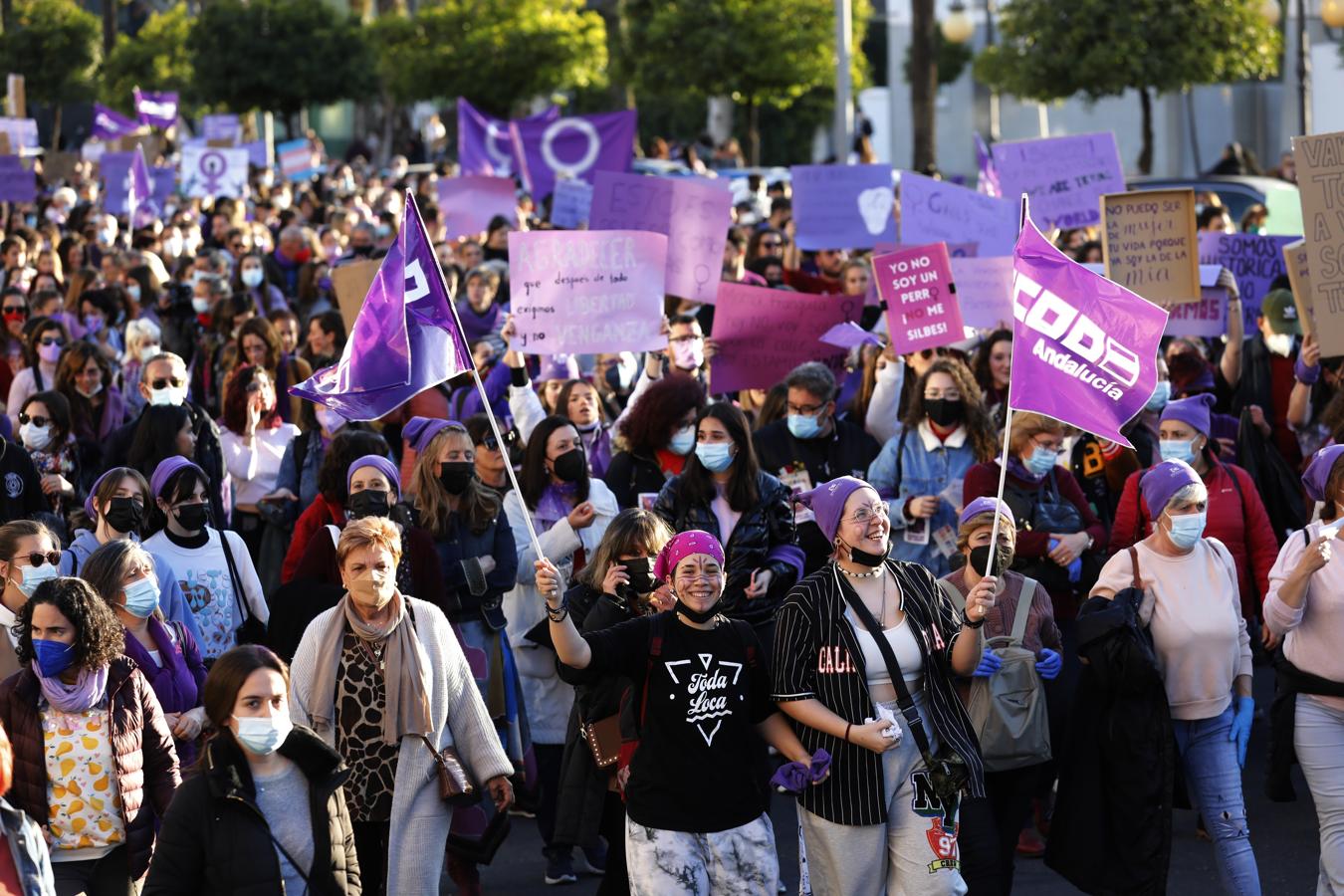 La manifestación del Día Internacional de la Mujer en Córdoba, en imágenes