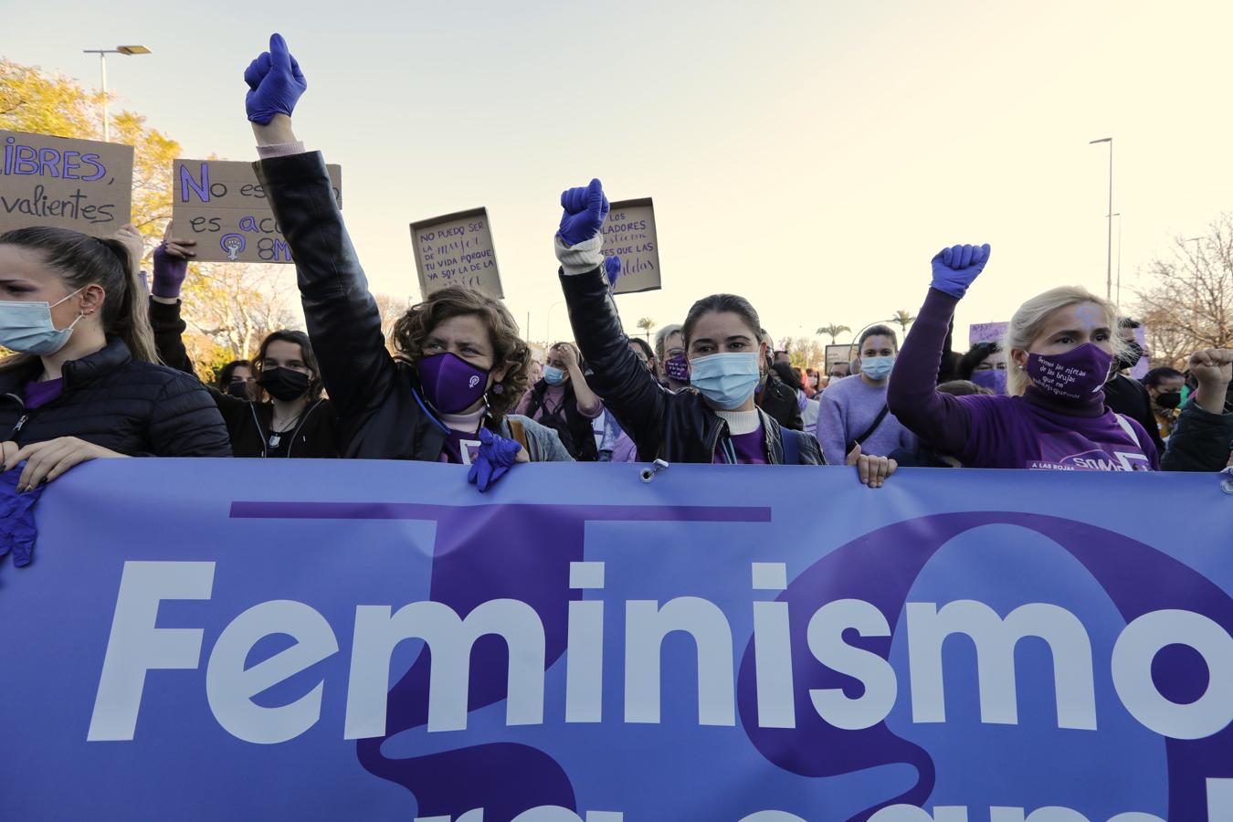 La manifestación del Día Internacional de la Mujer en Córdoba, en imágenes