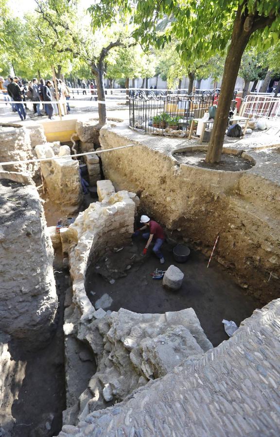 La excavación arqueológica en la Mezquita-Catedral de Córdoba, en imágenes