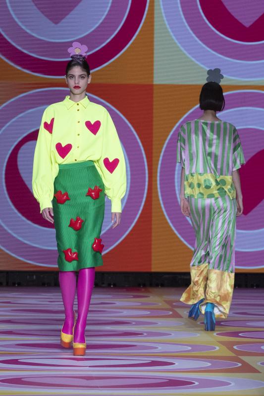 Desfile Agatha Ruiz de la Prada otoño/ invierno 2022-2023