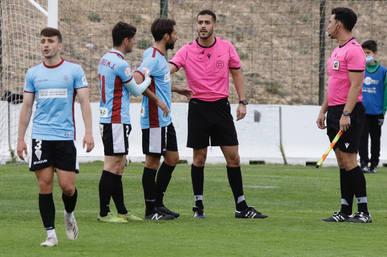 El Antequera CF - Córdoba CF, en imágenes