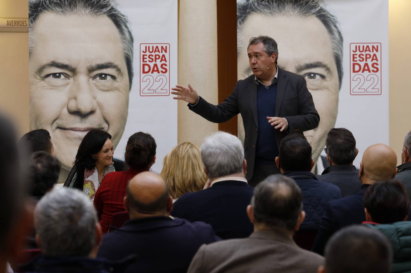 El encuentro de Juan Espadas con militantes del PSOE en Córdoba, en imágenes