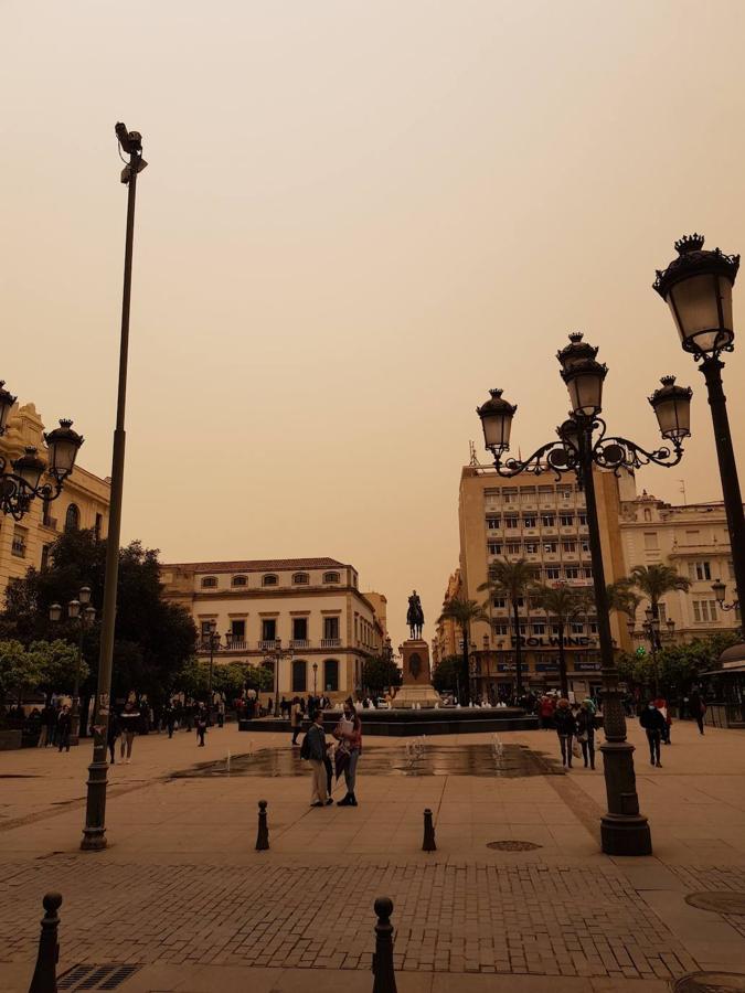 Calima en Córdoba | Así muestran las redes la llegada del polvo sahariano