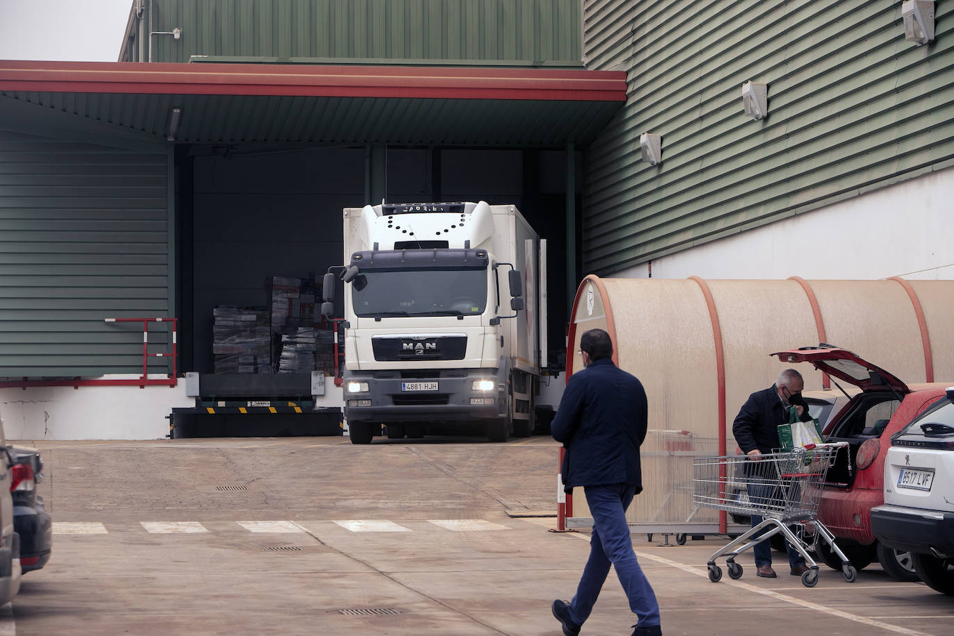 La huelga de transportes en Córdoba, en imágenes