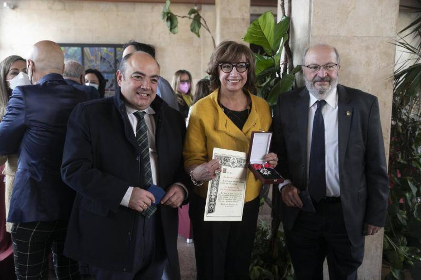 La entrega de la Cruz de San Raimundo de Peñafort en Córdoba, en imágenes