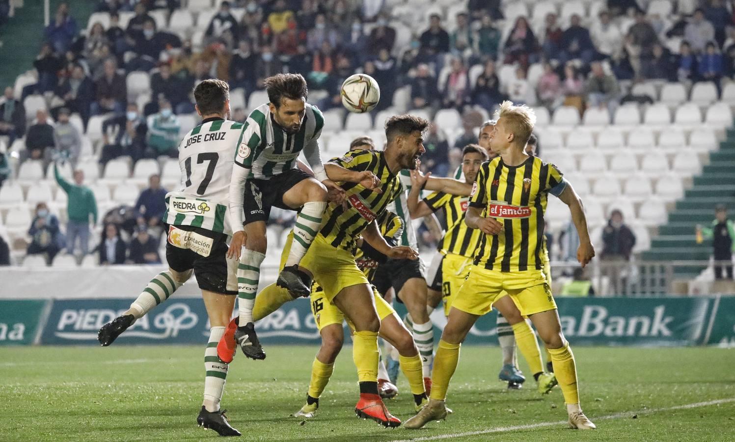 El Córdoba CF - San Roque de Lepe, en imágenes