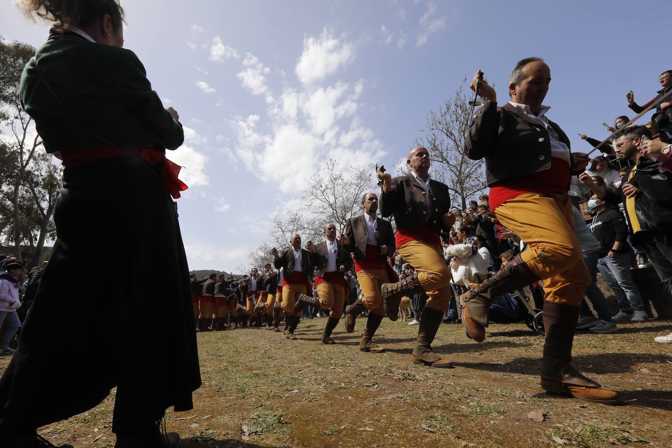 La Danza de las Espadas de Obejo, en imágenes