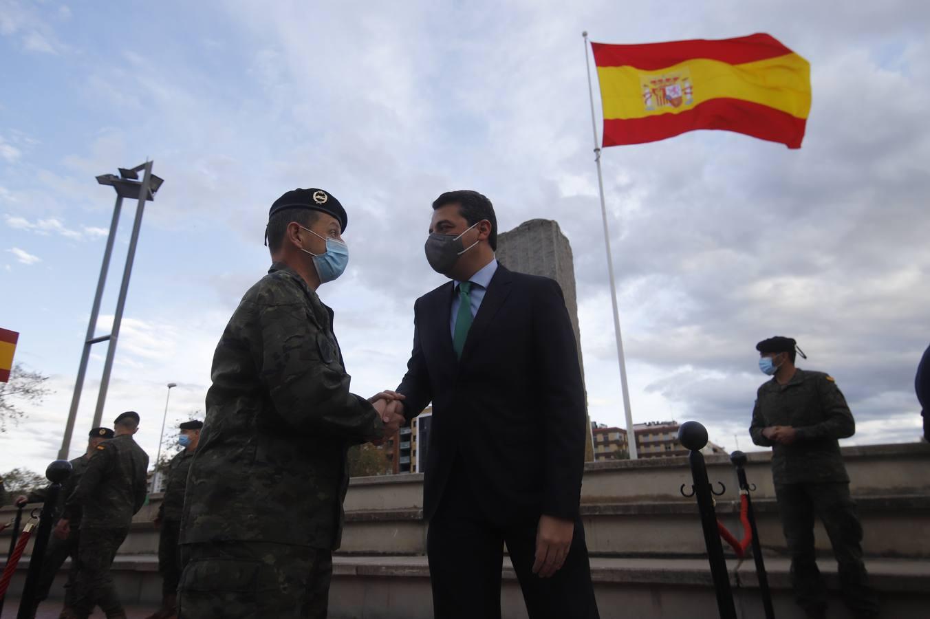 El izado de la bandera de España en Córdoba, en imágenes