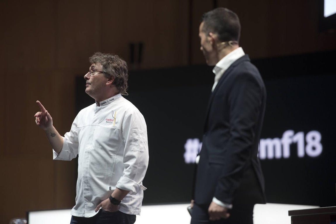 2018. Cuarta generación.. La cumbre da voz a los dueños del futuro, rebeldes e inconformistas: Alexandre Couillon, Sebastian Frank, Andreas Rieger, Sergio Bastard, Benito Gómez o Luis Alberto Lera, entre otros. En la imagen, Andoni Luis Aduriz en Madrid Fusión 2018.