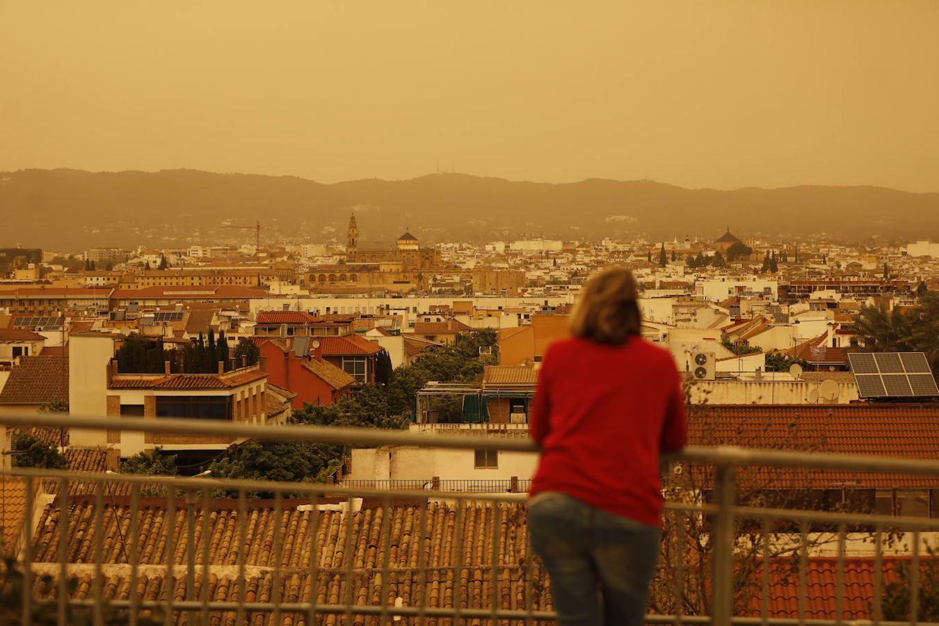 En imágenes, la estela de la calima regresa a Córdoba