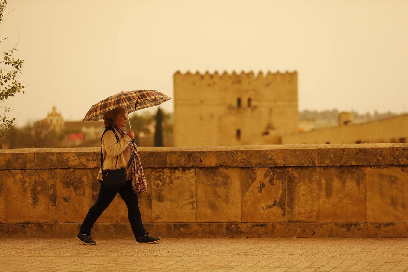 La calidad del aire en Córdoba, «desfavorable» y en nivel rojo por la calima