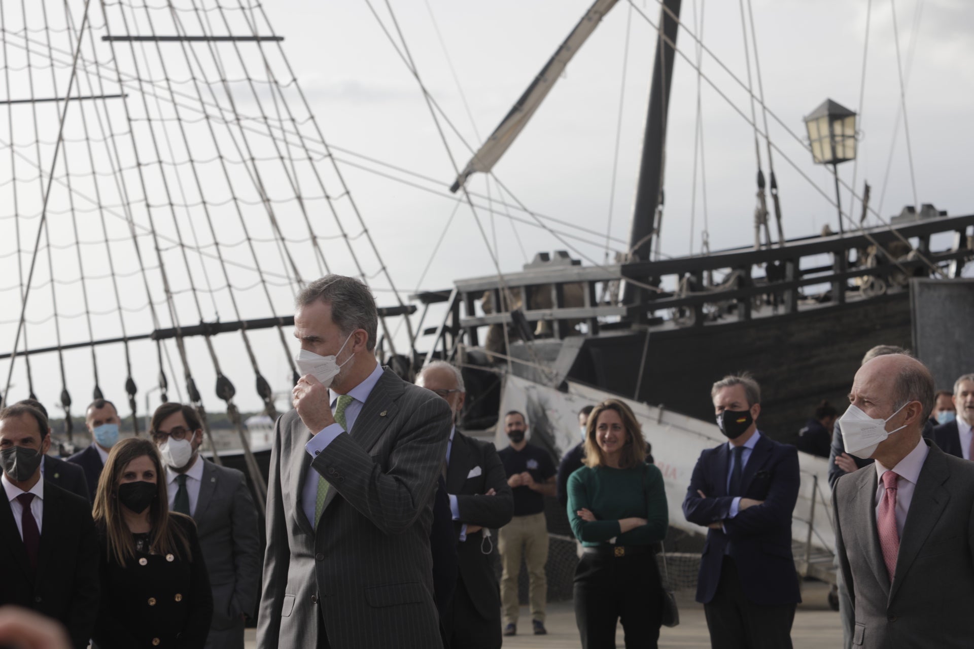 Fotos: Felipe VI en la Cofradía de Pescadores de Sanlúcar y la Nao Victoria