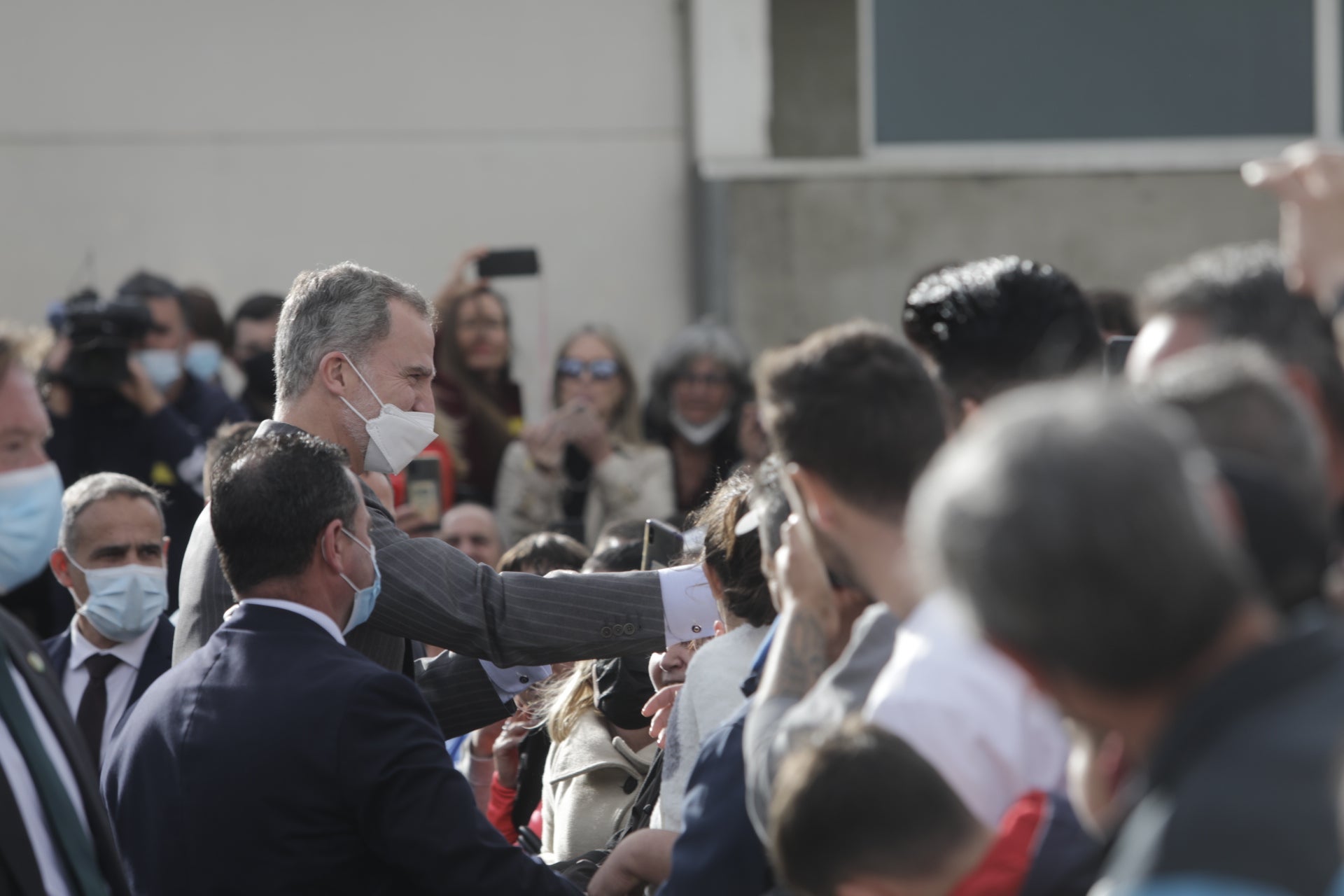 Fotos: Felipe VI en la Cofradía de Pescadores de Sanlúcar y la Nao Victoria